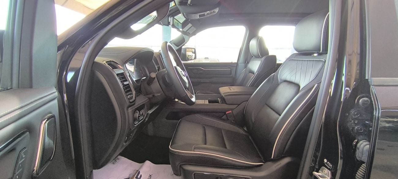 رام 1500 RAM 1500 LIMITED PICKUP TRUCK