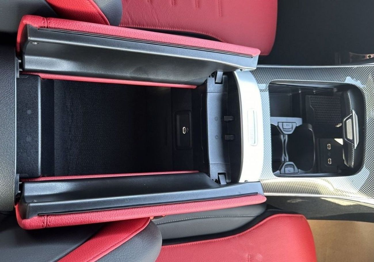 Mercedes-Benz C 200 Premium Plus 2025 GCC Specs