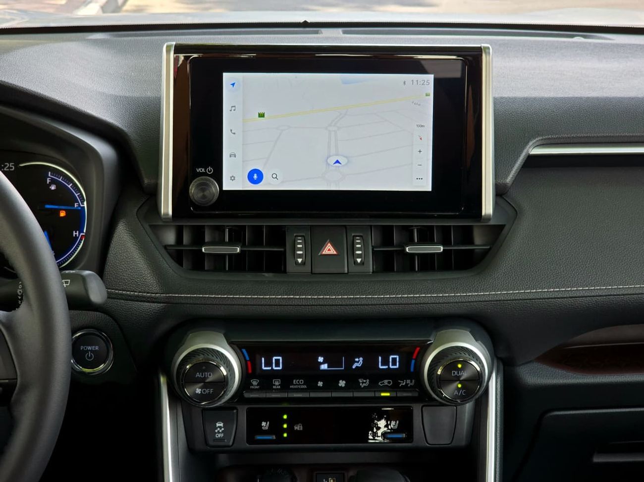 تويوتا راف ٤ TOYOTA RAV4 HYBRID 2.5L AWD FULL-OPTION LIMITED 2025 MODEL