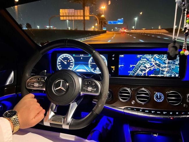 Used 2017 Mercedes Benz S550 STD for sale in UAE | Verified Second Hand Mercedes Benz S550 STD Price