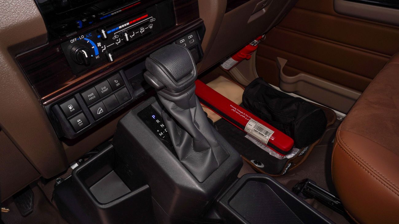 Toyota Land Cruiser Pick Up LX 4.0 L V6