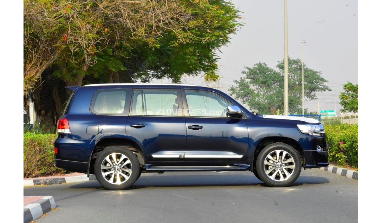 Toyota Land Cruiser 200 GXR 4.5L V8 DIESEL PLATINUM EDITION