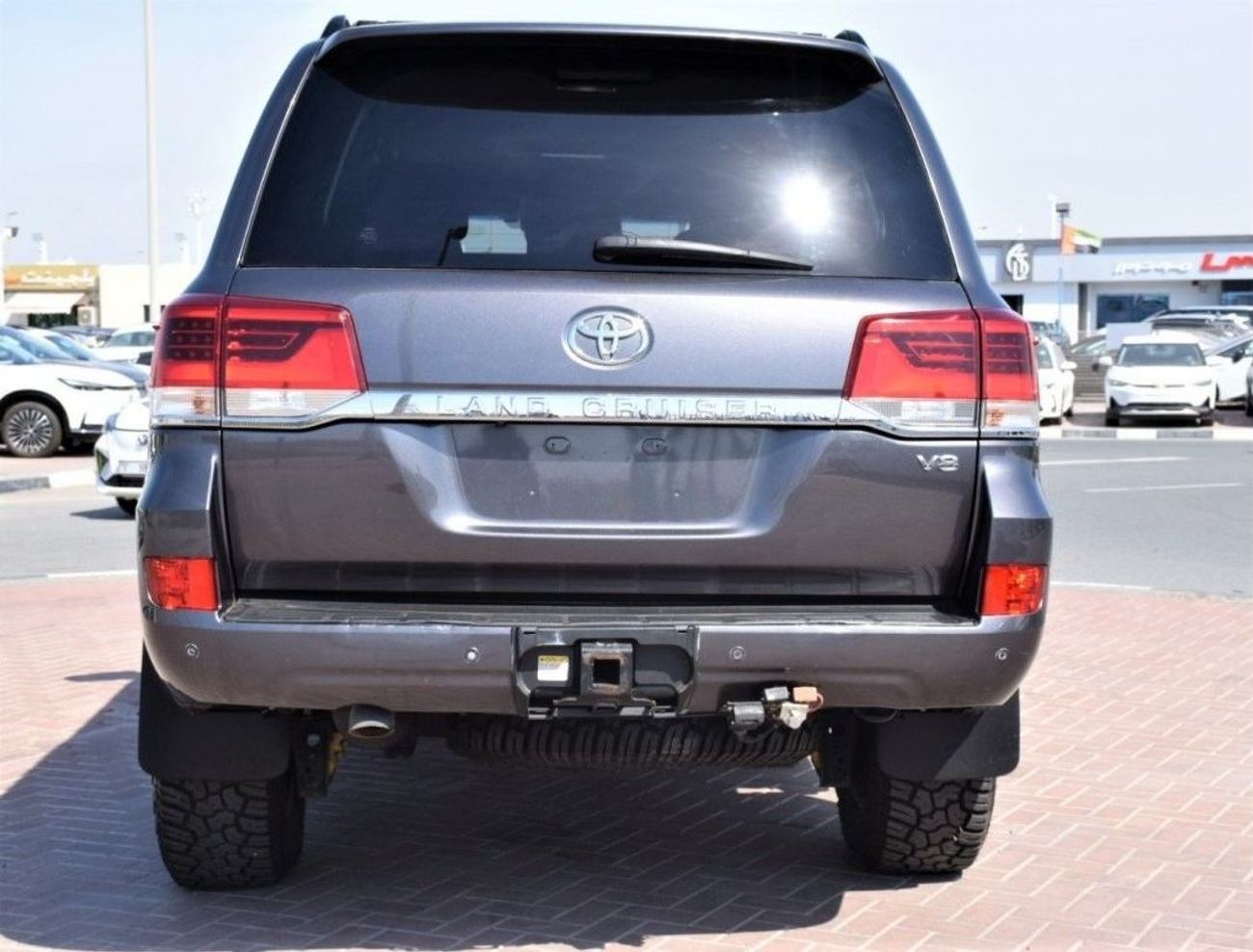 تويوتا لاند كروزر LC200 V8 Diesel 4.5L (Export Only)