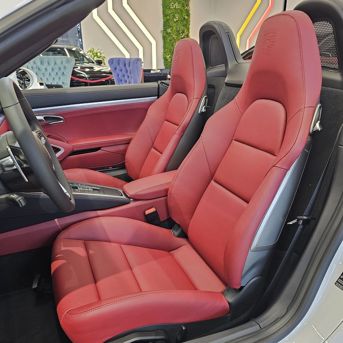 Porsche 718 Boxster BOXTER 2024 GCC /DEALER WARRANTY