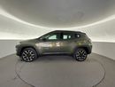 جيب كومباس 2.4 LIMITED HIGHLINE 4WD AUTO | شامل الضمان | 0 ﺪﻔﻋﺓ ﺃﻮﻟﻯ