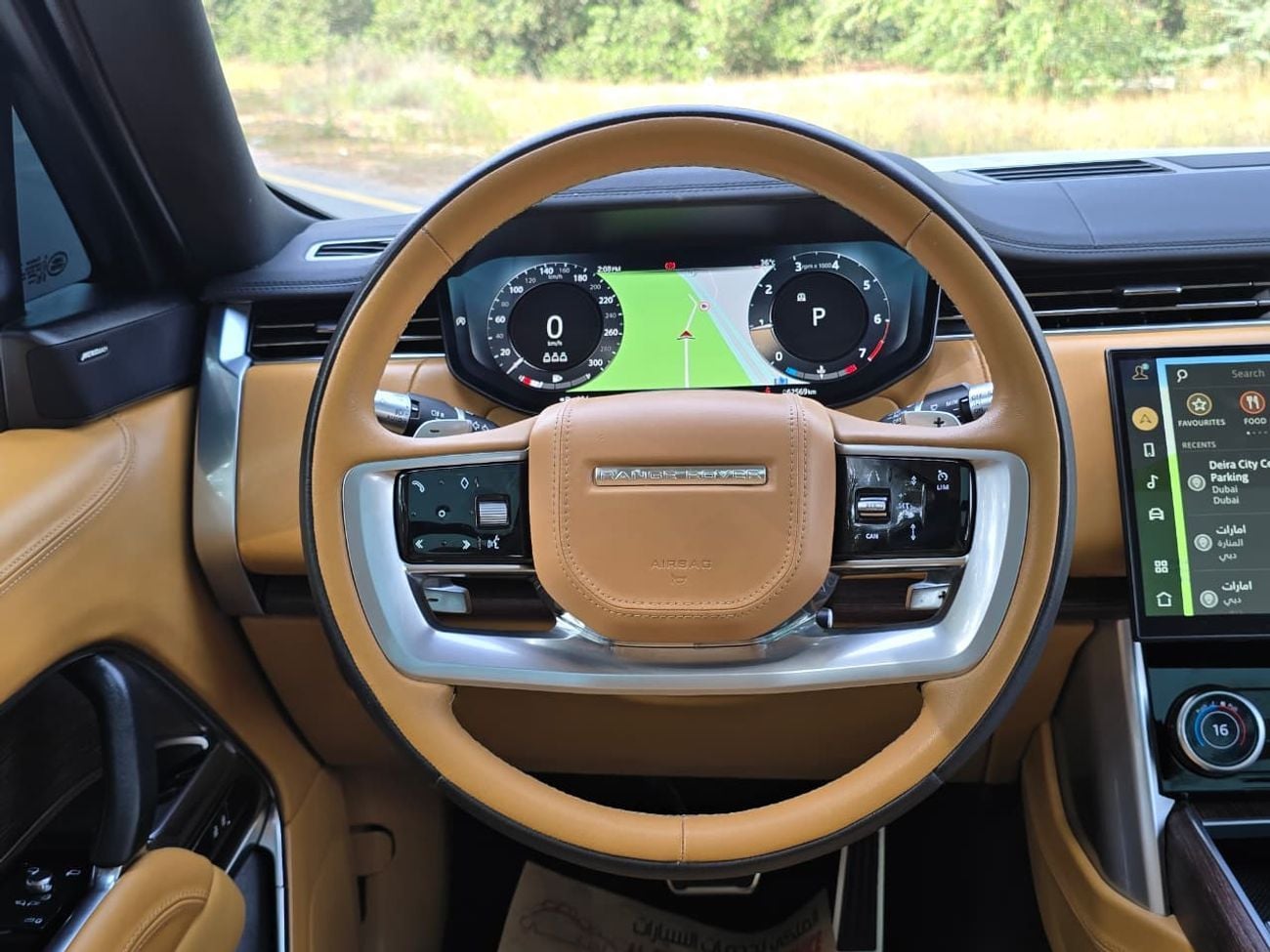 Land Rover Range Rover SE P400 3.0L RANGE ROVER SE 2023 GCC // FULL OPITION // PERFECT CONDITION // LOW MILEAGE