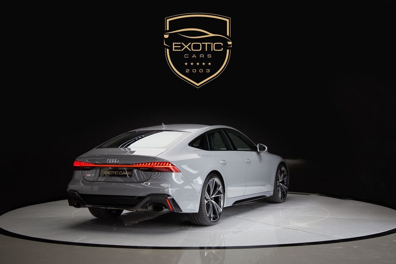 أودي RS7 TFSI quattro