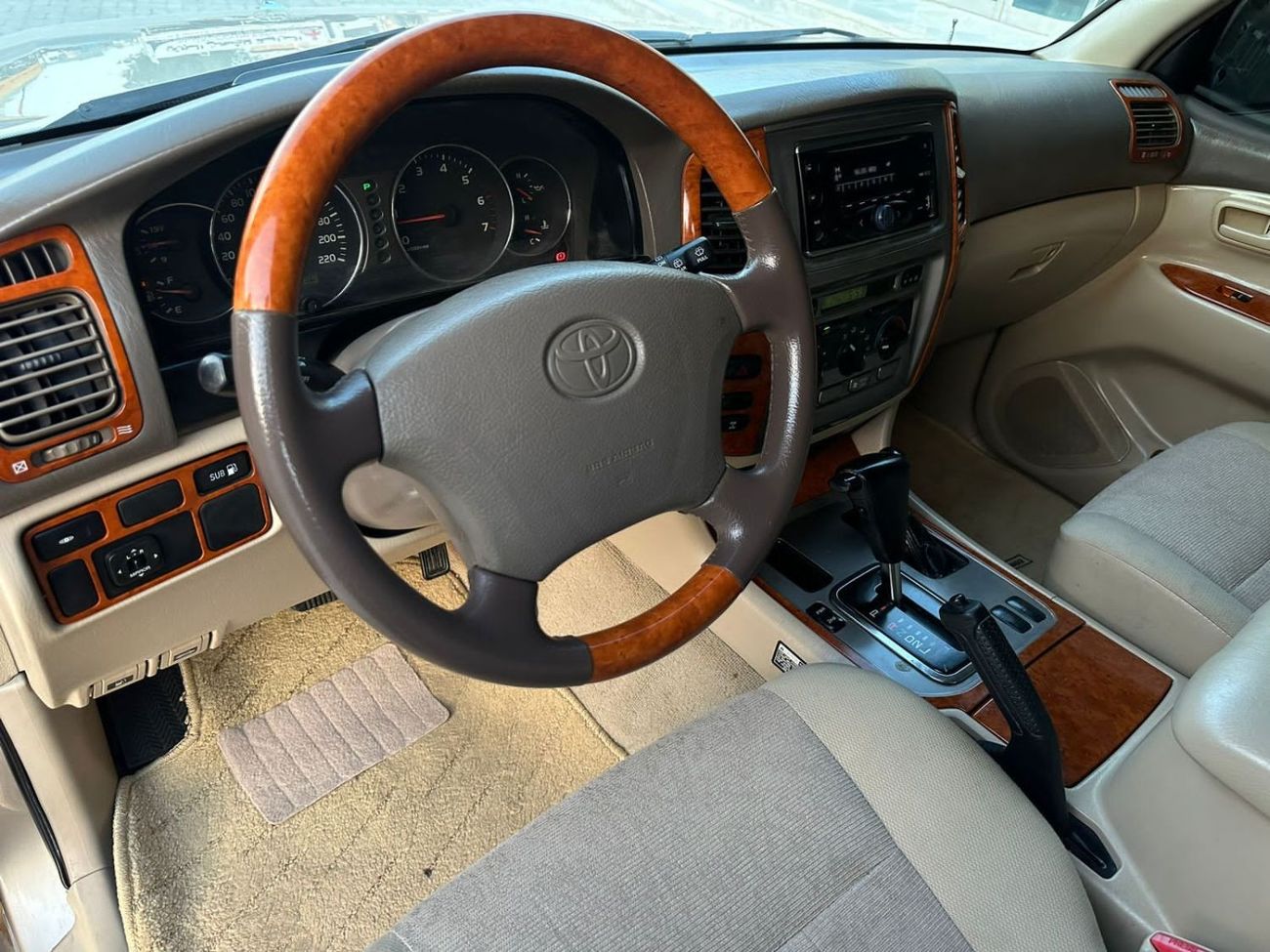 تويوتا لاند كروزر