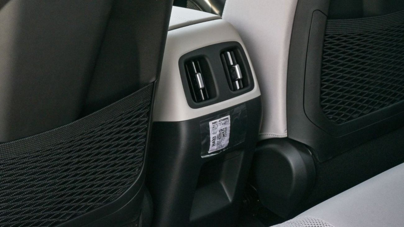 Hyundai Tucson Hyundai Tucson GL 2.0L AT 2WD - White - 2024 (Export)