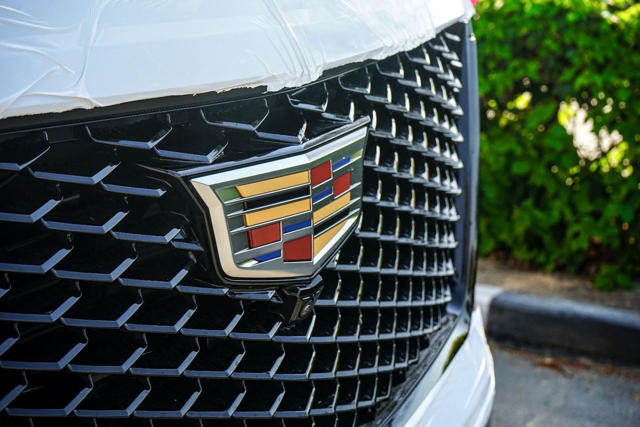 Cadillac Escalade Sport 6.2L 4WD 2025 CADILLAC | ESCALADE | SPORT LUXURY | BLACK EDITION | 36 SPEAKERS | CAPTAIN SEATS