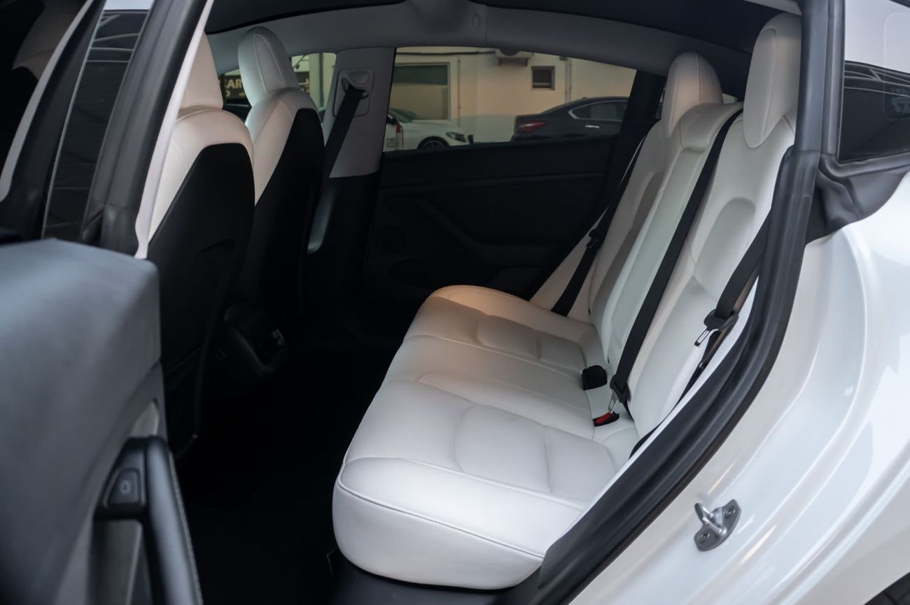 تسلا موديل 3 Performance (AWD)