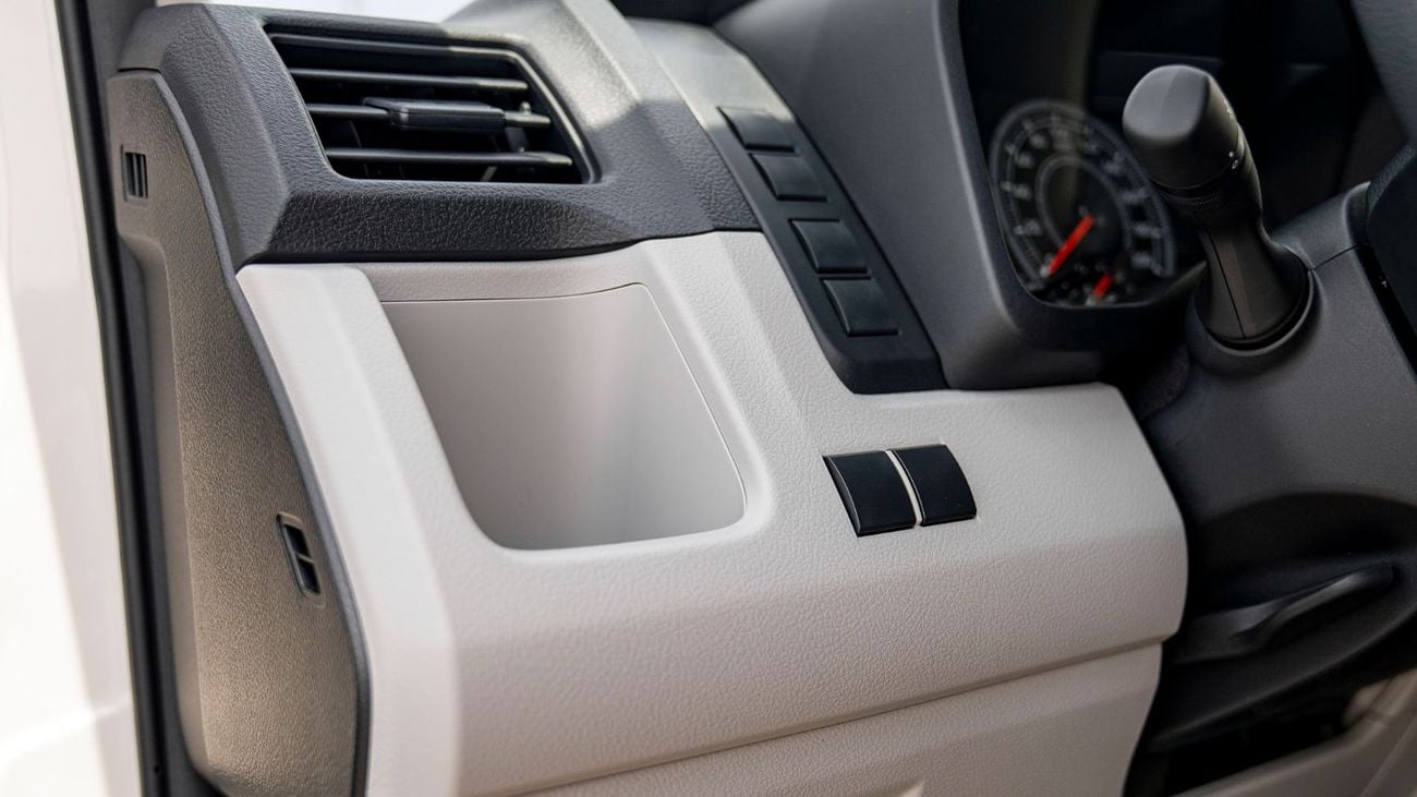 Toyota Hiace Commuter GL High Roof 3.5L