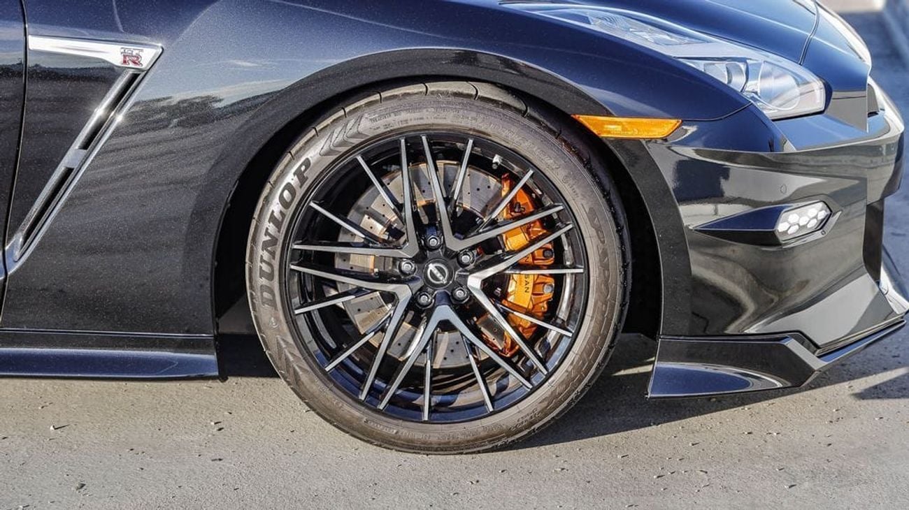 نيسان جي تي ار premium - used car