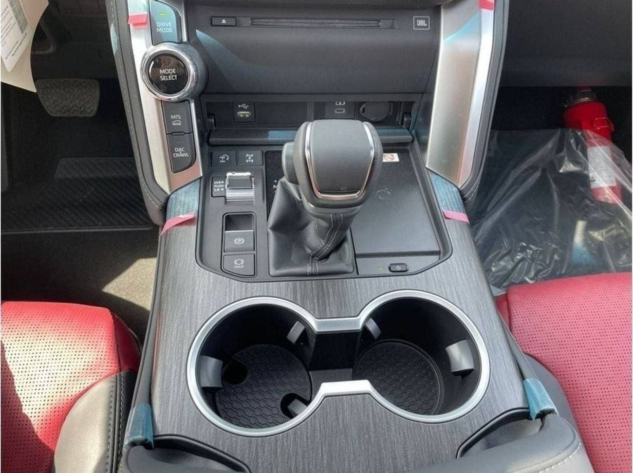 Toyota Land Cruiser VXR 3.5L