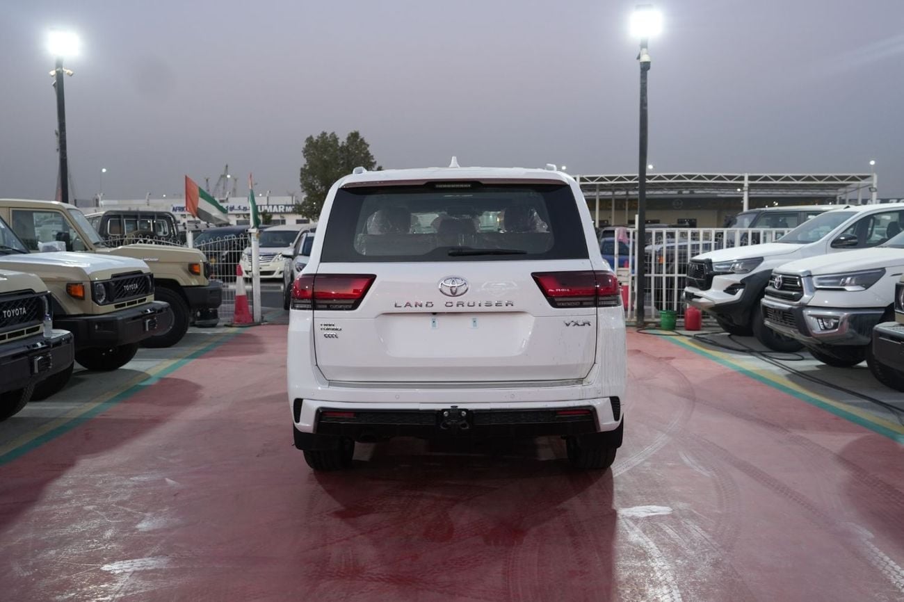 تويوتا لاند كروزر Toyota Land Cruiser LC300 VXR 3.5L TWIN TURBO FULL OPTION MY25