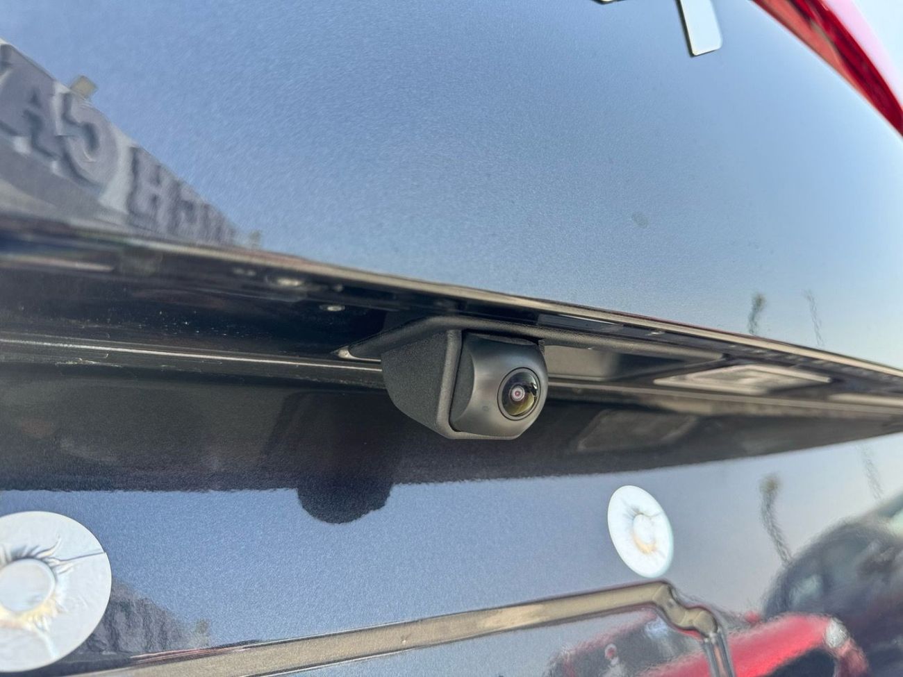 Kia Carnival   KIA CARNIVAL (HEV ) 1.6T - 2025 MODEL