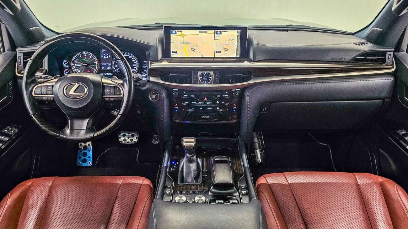 لكزس LX 570 SIGNATURE