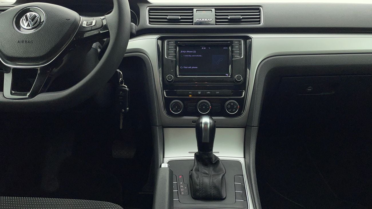 فولكس واجن باسات 2018 S | AED 673/Month | 0 DP | 30 Day Return | Warranty | Service History