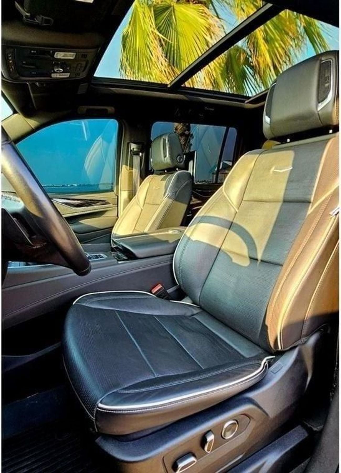 كاديلاك إسكالاد Premium Luxury Platinum 6.2L 4WD