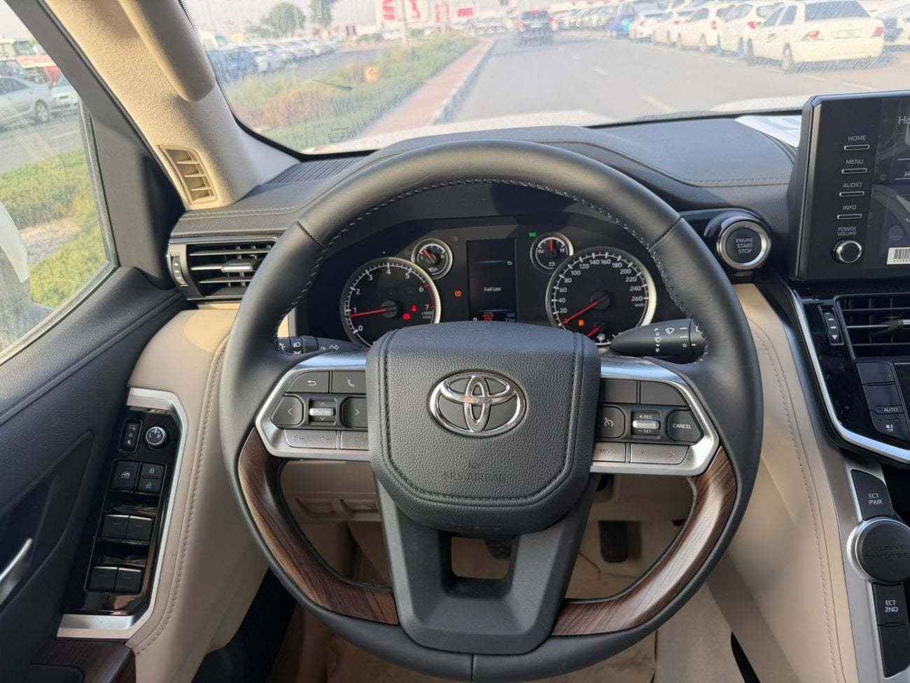 تويوتا لاند كروزر Toyota Land Cruiser GXR 4.0 2025 Full with sunroof