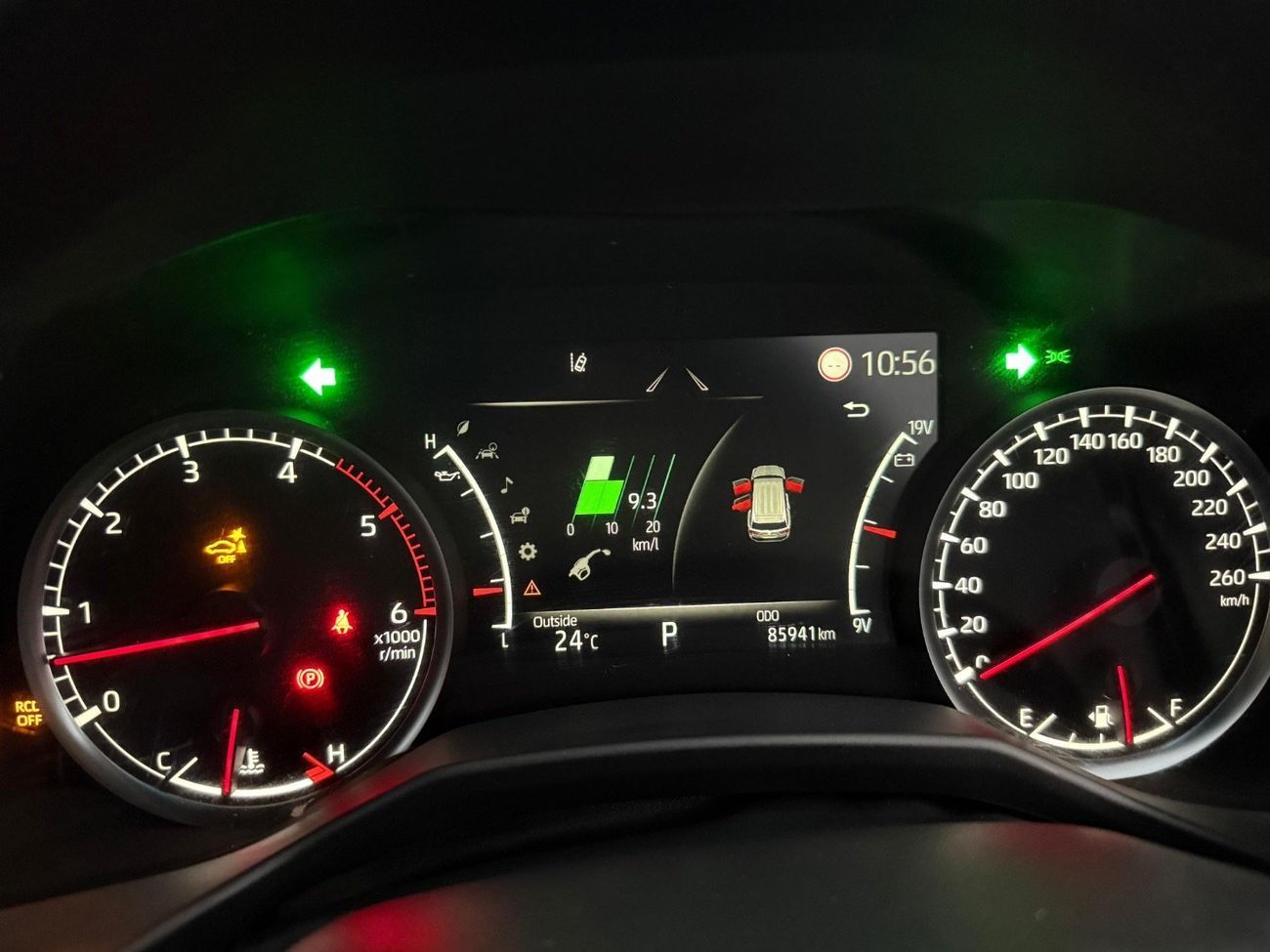 Toyota Land Cruiser VX 3.3L