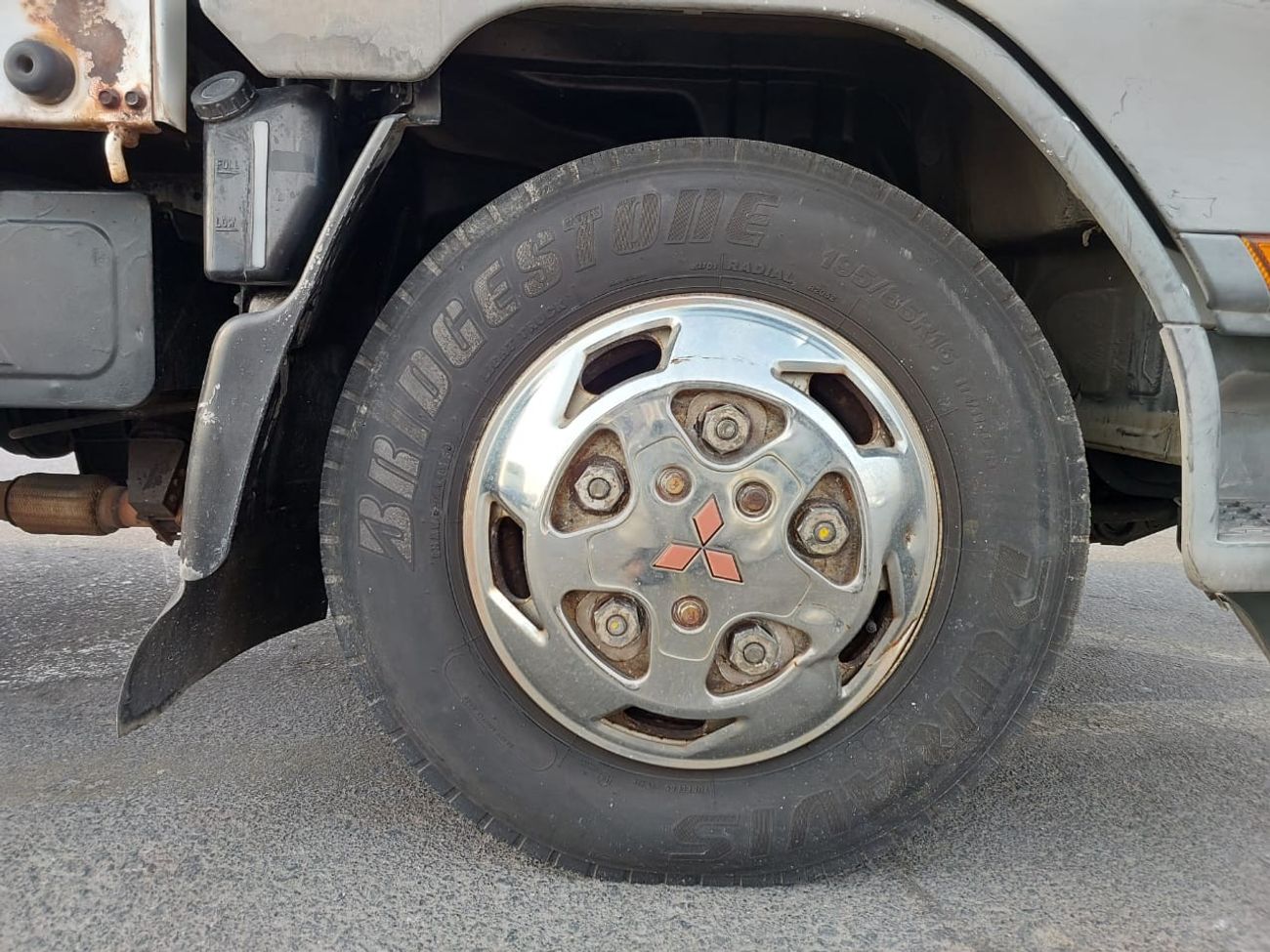 Mitsubishi Fuso Canter MITSUBISHI CANTER TRUCK RIGHT HAND DRIVE(PM20230)