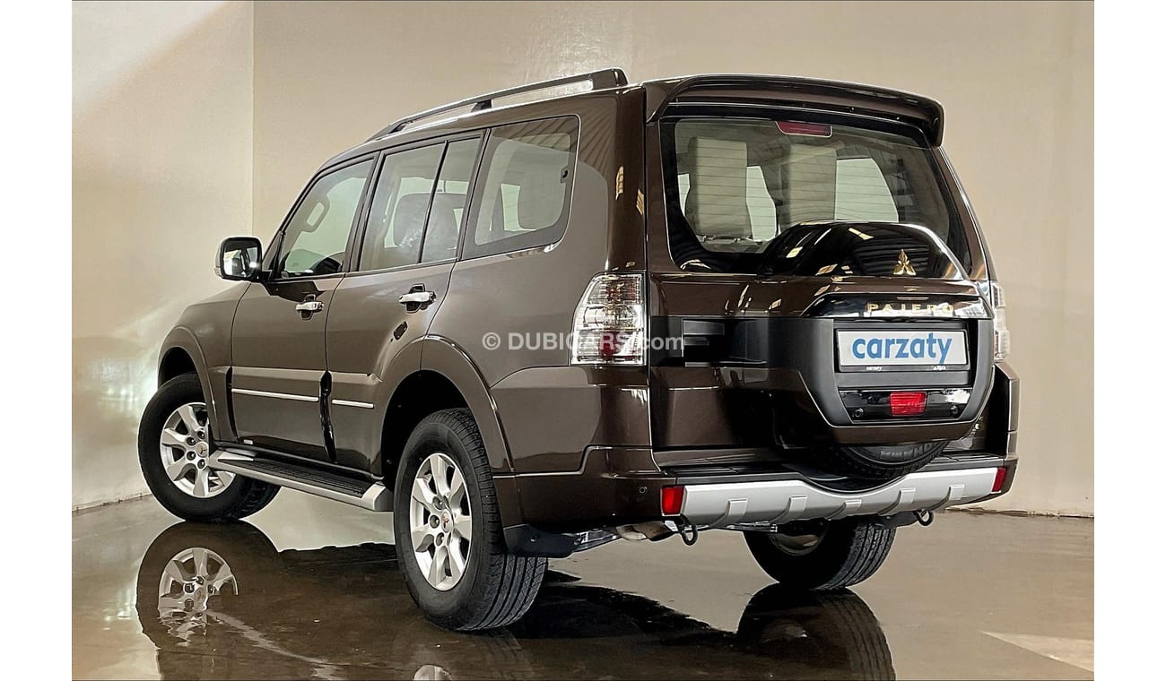 Mitsubishi Pajero GLS Midline w/sunroof