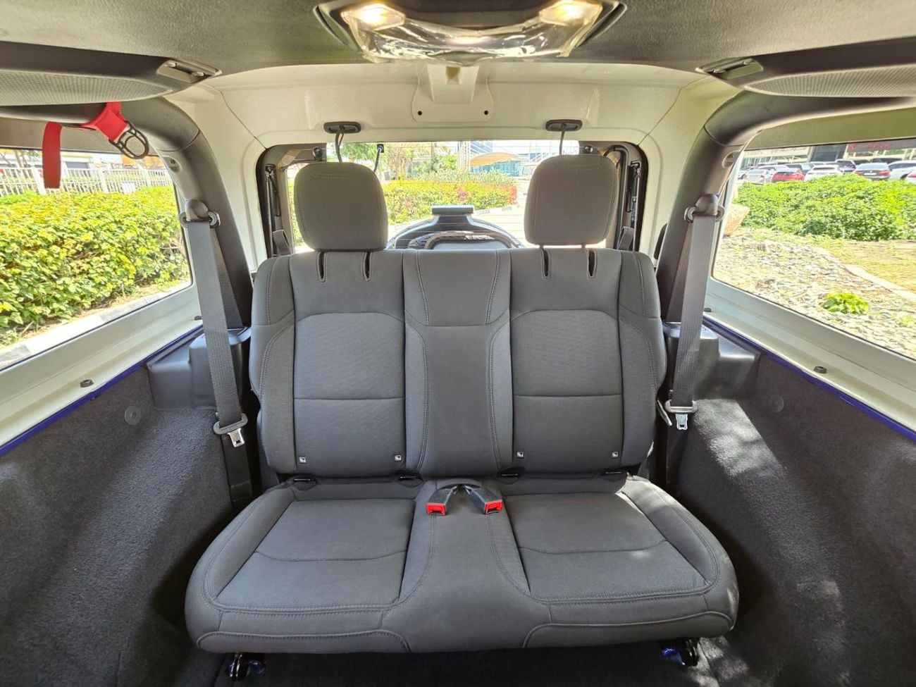 جيب رانجلر Sport 3.6L A/T (5 Seater)