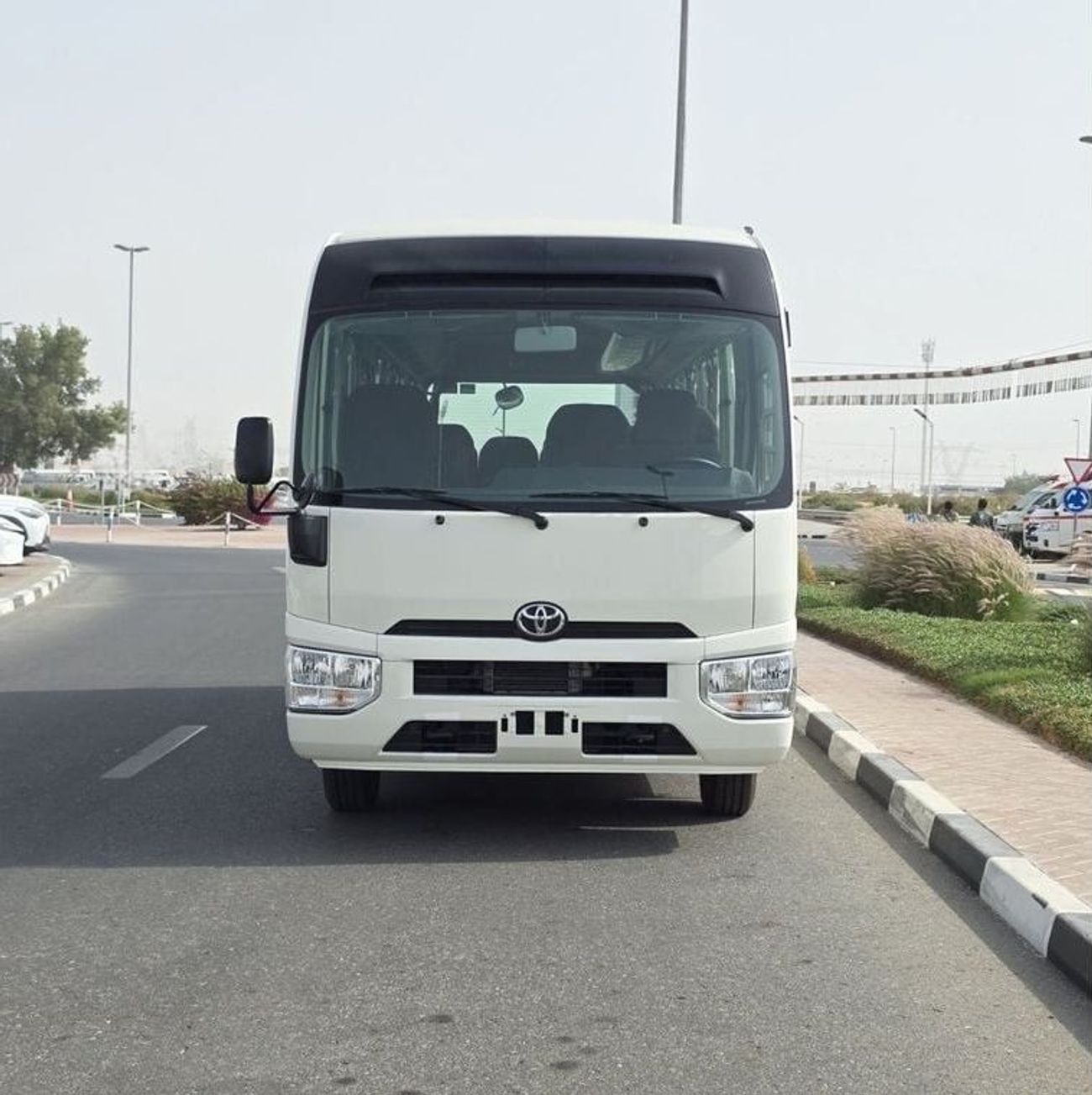 Toyota Coaster 2024 Toyota Coaster 2.8L Diesel 23 seater