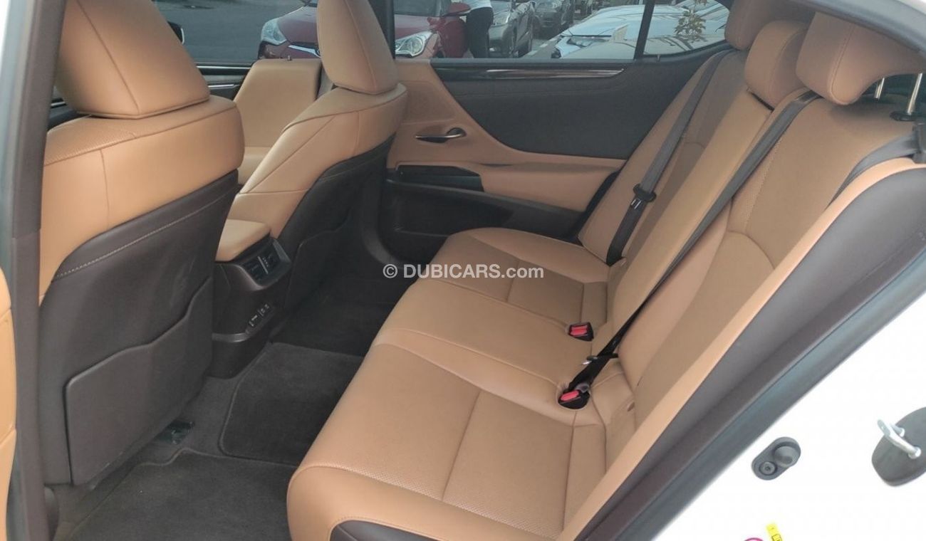 Lexus ES350 Sport F Sport