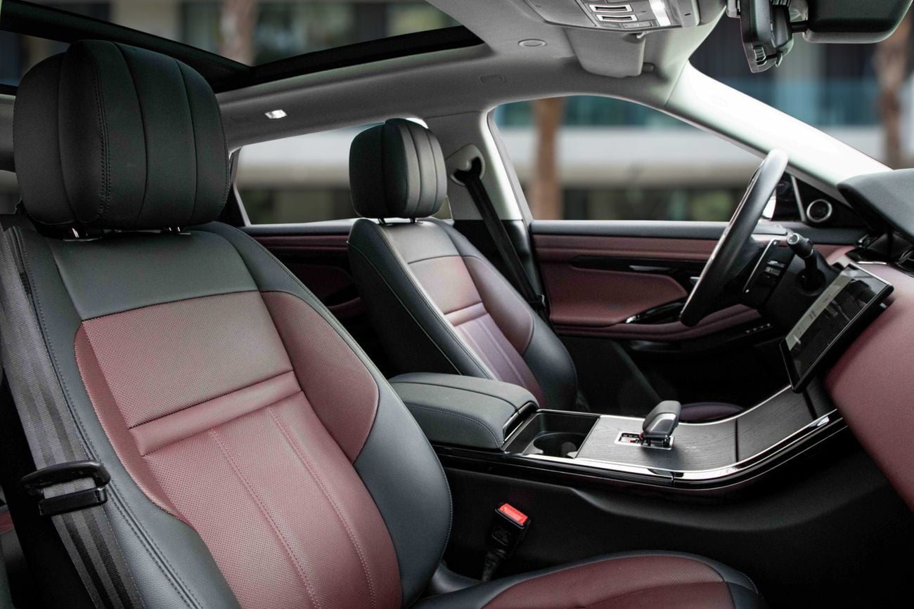 لاند روفر رانج روفر إيفوك Range Rover Evoque R-Dynamic SE | 3,232 P.M | 0% Downpayment | Excellent Condition!