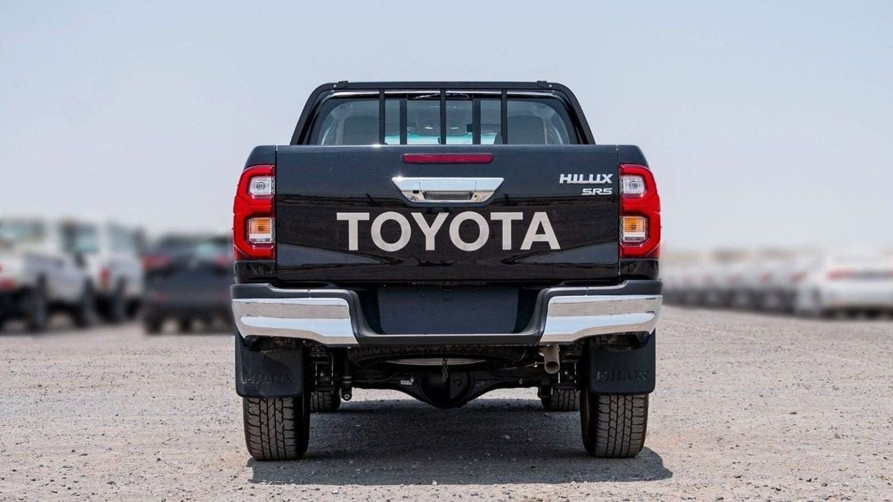 Toyota Hilux Toytoa hilux 2.4L SR5 full optin export only