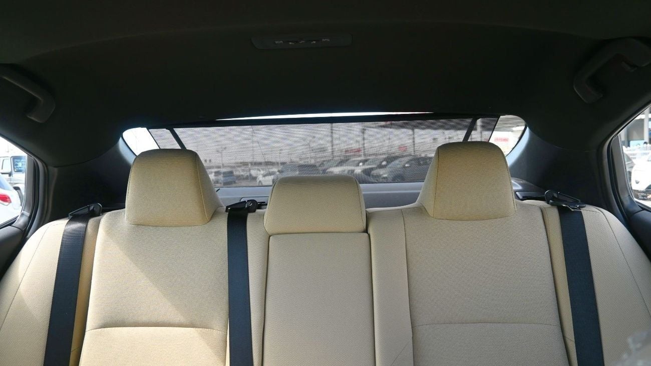 Toyota Camry E 2.5L Toyota Camry E-Plus 2.5L Hybrid, Model 2025, Color White