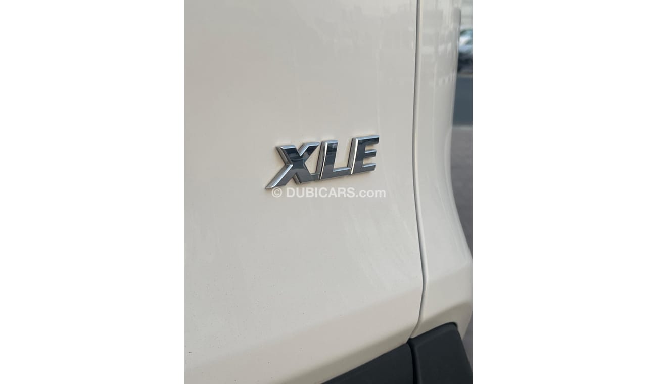 Toyota RAV4 2020 Toyota RAV4 XLE PREMIUM, 2.5L. Imported from USA