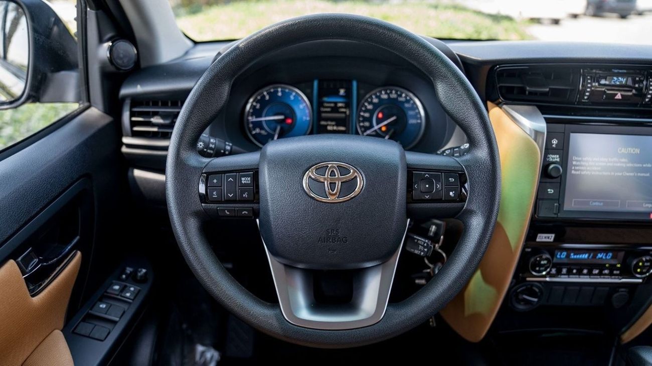 تويوتا فورتونر Toyota Fortuner 2.7L Petrol 4x4 MY2024