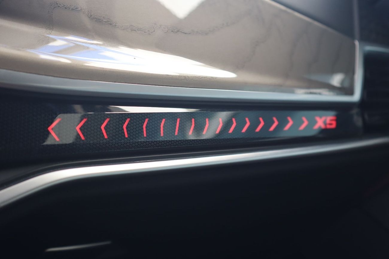 BMW X5 40i xDrive 3.0L
