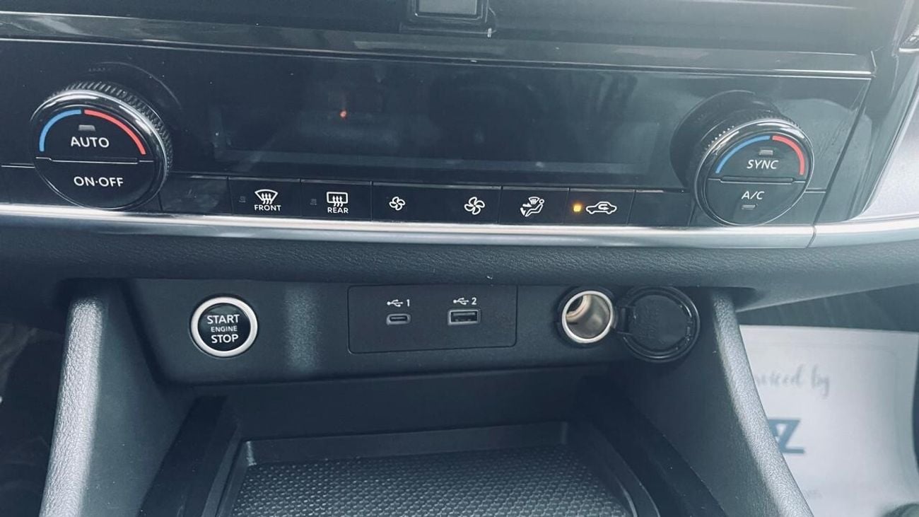 Nissan Rogue SV Mid Option