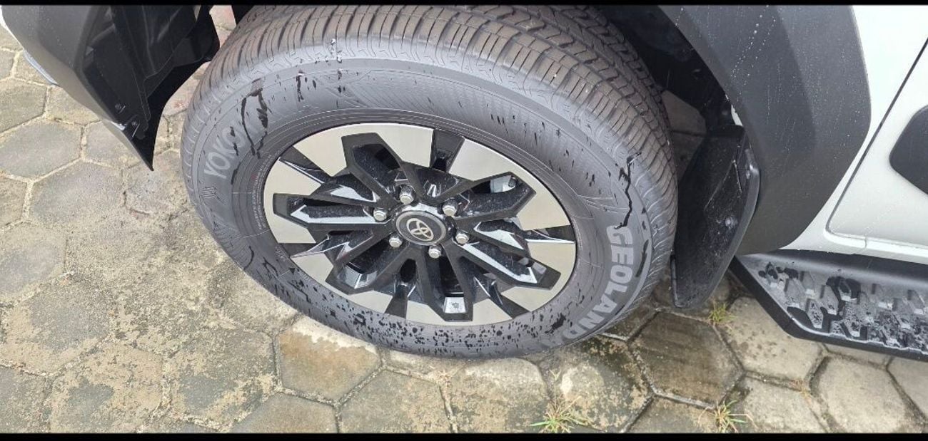 Toyota Hilux OFF ROAD