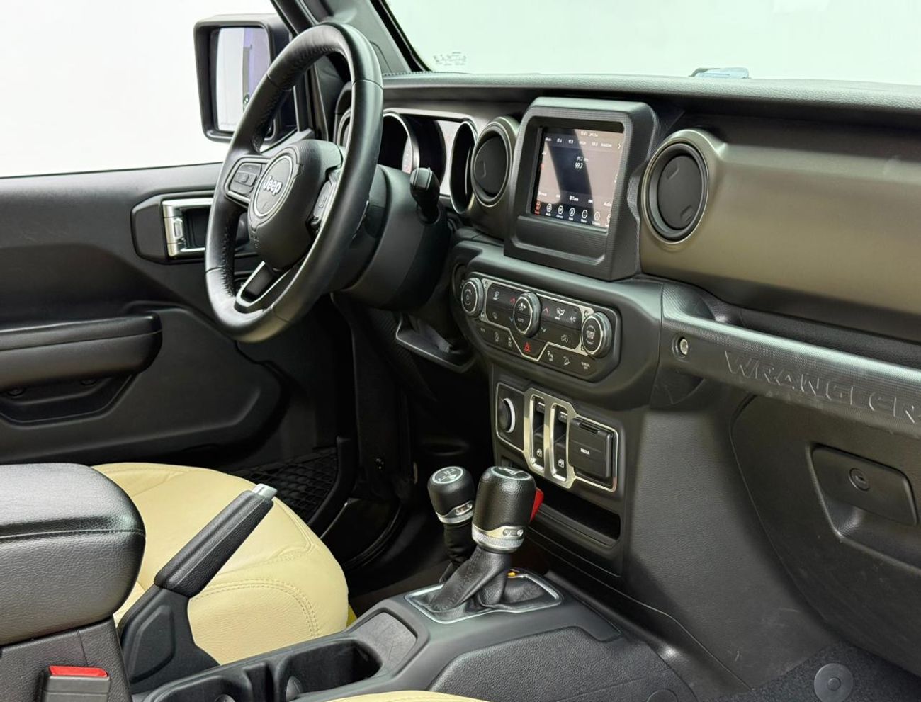 Jeep Wrangler Sport 3.6L A/T (4 Seater) 2018 Jeep Wrangler Sport, Service History, Fully Loaded, Excellent Conditi