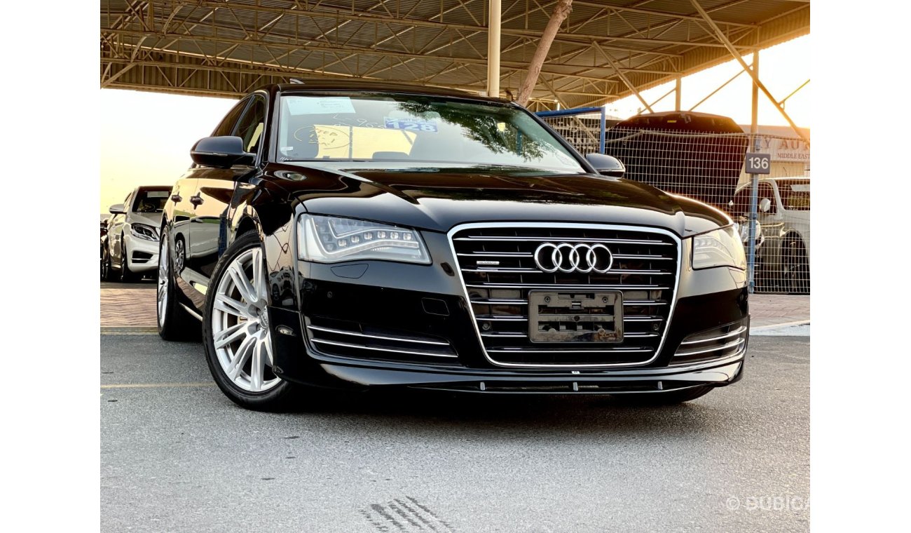 Audi A8 AUDI A8