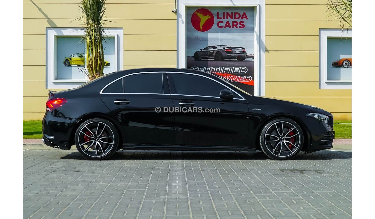 Mercedes-Benz A 35 AMG A 35 AMG Premium +