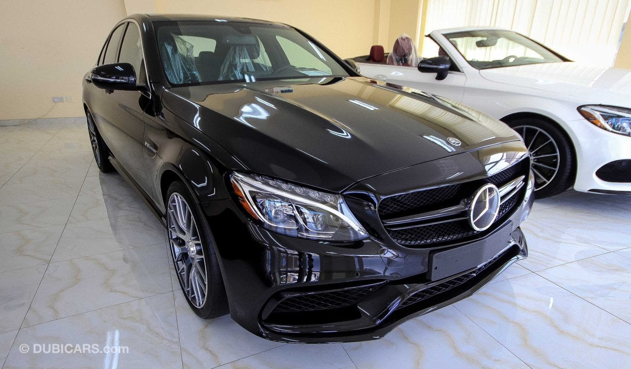 مرسيدس بنز C 63 AMG V8 BITURBO