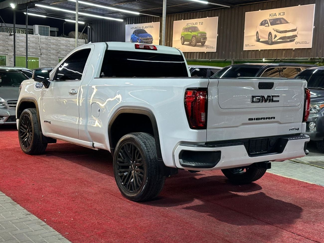 GMC Sierra 5.3L V8 AT4 Regular Cab (AWD)