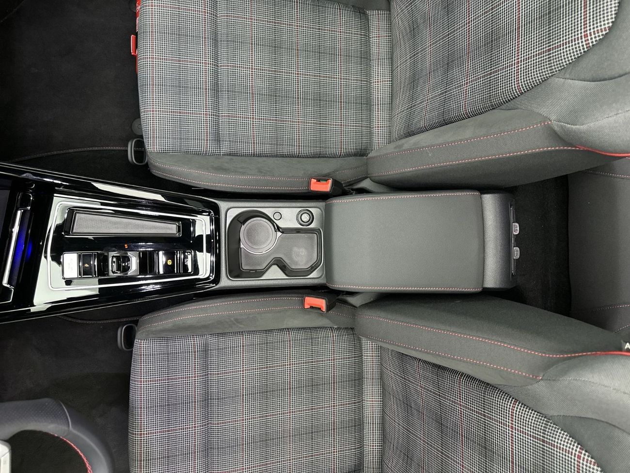 Volkswagen Golf GTI Fabric++ 2L | Ex-Demo | Black Edition | Queenstown 19" Diamond-Cut Alloys | Performance Hatchback |