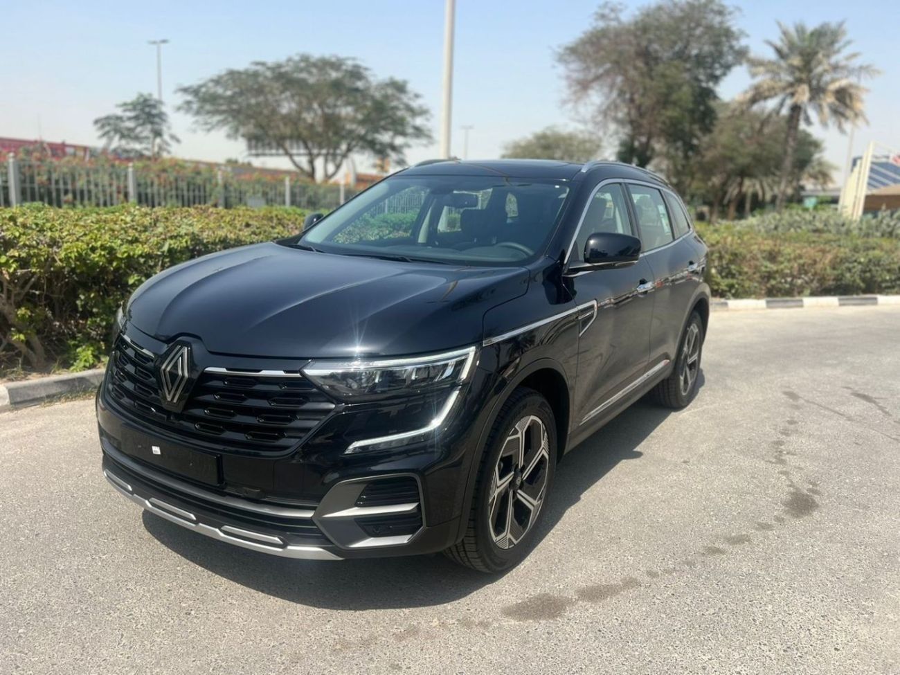 رينو كوليوس LE 2.5L