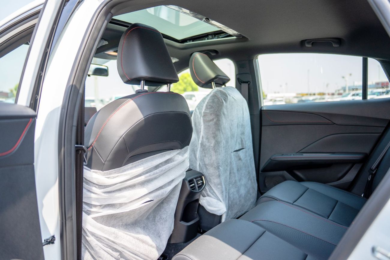 أم جي 5 MG5 2025 1.5L Turbo Petrol