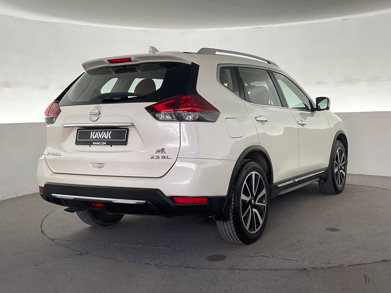 Nissan X Trail 2.5 SL 4WD 7STR AUTO LANE DEPARTURE | Guaranteed Warranty | 0 Down Payment