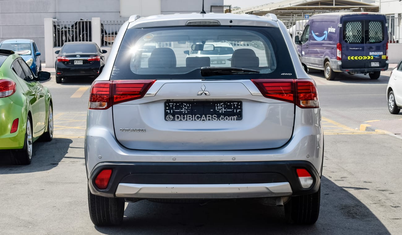 Mitsubishi Outlander 4WD