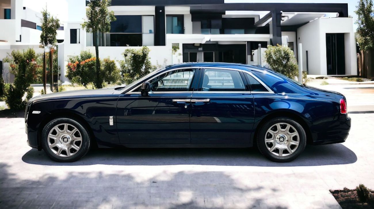 Rolls-Royce Ghost Std FULL SERVICE HISTORY | LOW MILEAGE | ROLLS ROYCE GHOST | 2016 | GCC | WELL MAINTAINED