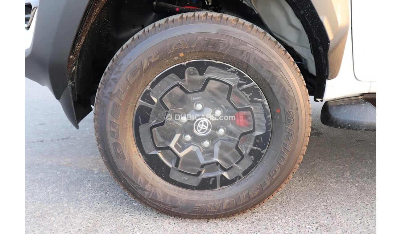 تويوتا هيلوكس D/cab P/up 4x4 2.8L Diesel - A/T - 24YM - GR - WHT_BLK (EXPORT OFFER)